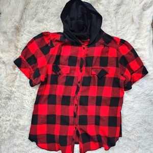 Sz 1X Checkered Short Sleeved Button-Up Hoodie